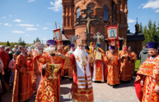 Праздник жен-мироносиц в женском монастыре Архангела Михаила с. Комаровка